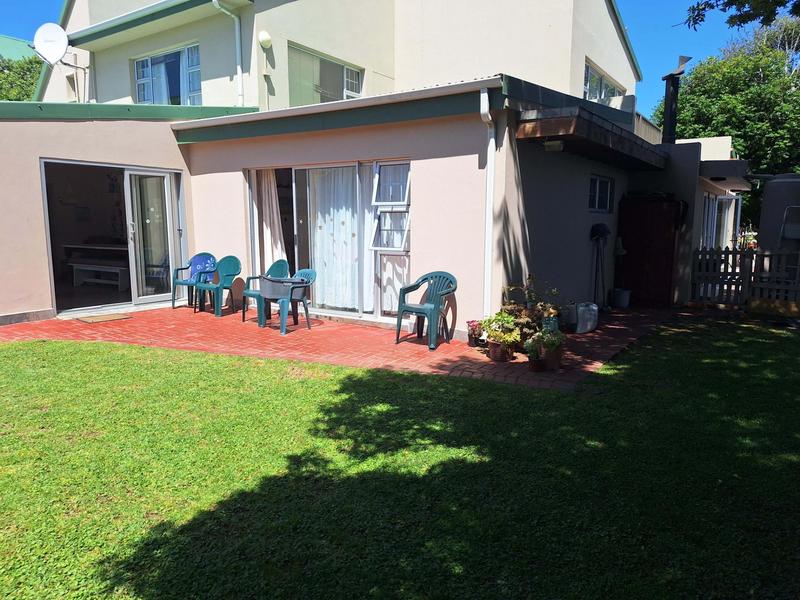 4 Bedroom Property for Sale in Diaz Western Cape